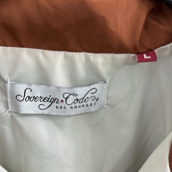 Retro Style Windbreaker - Picture 3 of 4